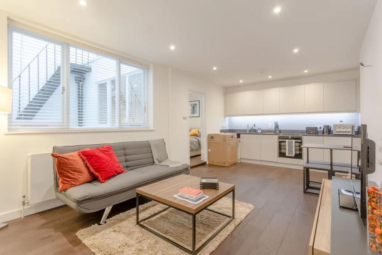 Apartamento Modern Flat In The Heart Of West Londres Exterior foto